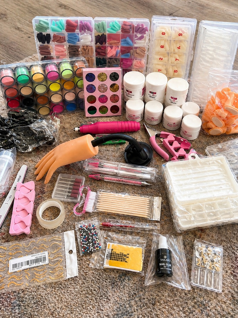 MAJOR 🔥🔥 Lot of  Nail Art Starter Kit with Practice Hand and Colorful Powders
